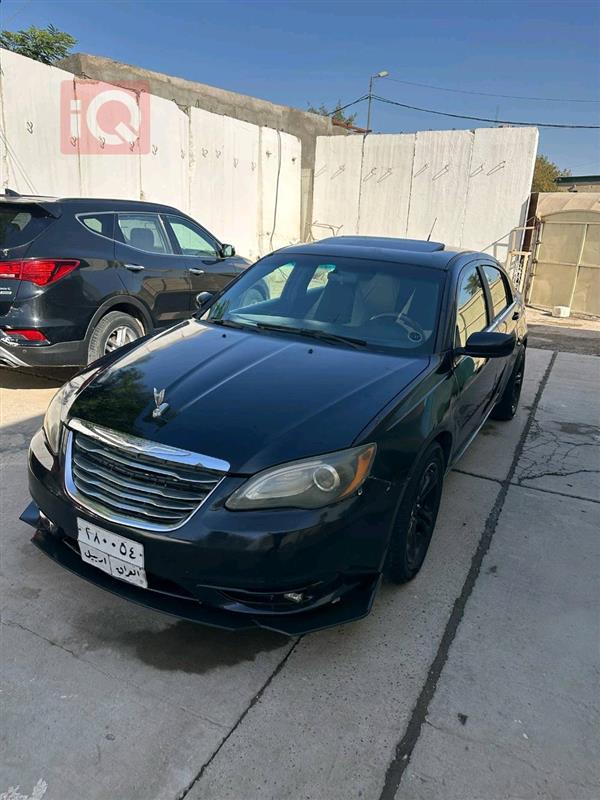 Chrysler 200 2011 for sale in Iraq - Hillah